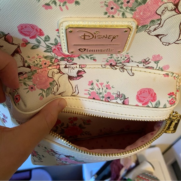 Loungefly Disney The Aristocats Marie Floral Mini Backpack - Picture 8 of 10